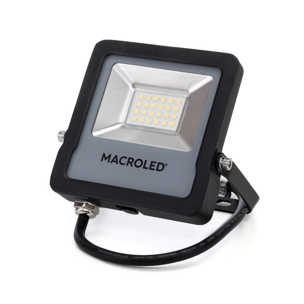 REFLECTOR PROYECTOR LED 20W LUZ FRIA LINEA PRO - MACROLED